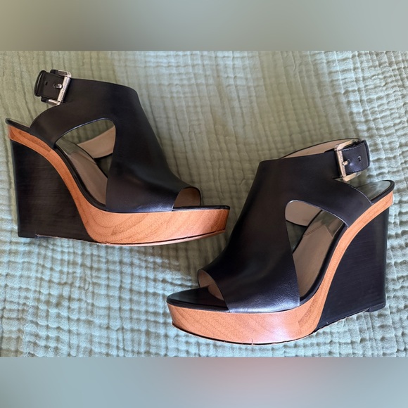 Michael Kors Black and Brown Wedges - Picture 1 of 12